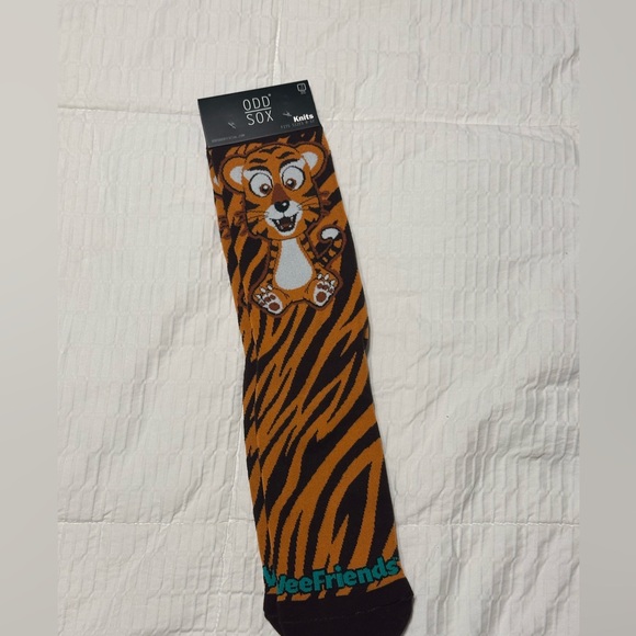 VeeFriends Limited Edition Oddsox Socks Tiger Gary Vee - Picture 1 of 2